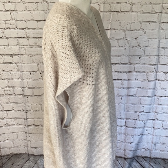 Anothropogie Sleeveless Cardigan sweater - Picture 5 of 9